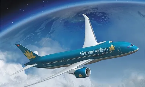 UBCKNN không chấp nhận đề nghị được hoãn nộp BCTC quý I/2022 của Vietnam Airlines