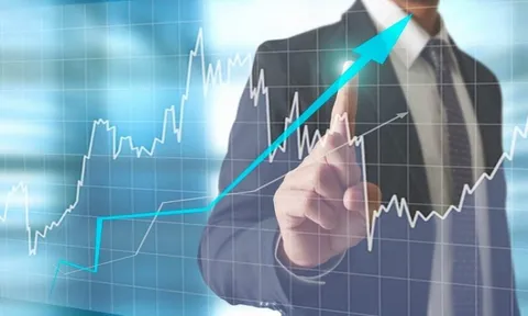 2 kịch bản thị trường và nhóm ngành tiềm năng với định giá tốt cho dài hạn