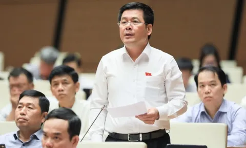 Giá xăng thiết lập kỷ lục mới, Bộ trưởng Bộ Công Thương nói gì?