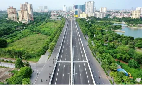 Phó Thủ tướng Chính phủ Lê Văn Thành: Ưu tiên bố trí nguồn lực hoàn thành đường cao tốc Bắc - Nam