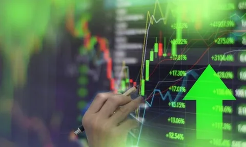 Dragon Capital: Định giá thị trường chứng khoán Việt Nam duy trì hấp dẫn trong khu vực