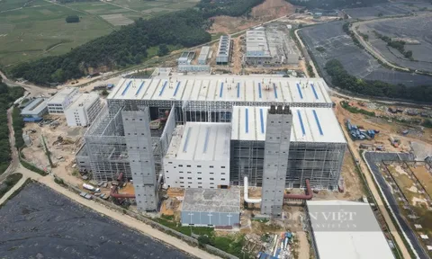 Bên trong nhà máy điện rác lớn thứ 2 thế giới tại Hà Nội