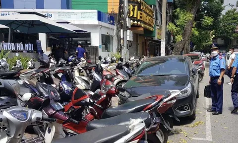 Hà Nội: Xử phạt hơn 400 trường hợp vi phạm hoạt động trông giữ xe