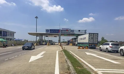 Từ 1/8, cấm xe vào cao tốc Đà Nẵng - Quảng Ngãi nếu không dán thẻ thu phí tự động