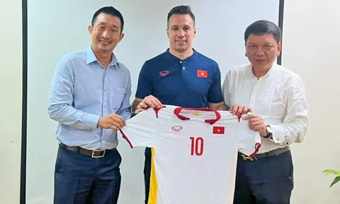 Tân HLV trưởng tuyển futsal Việt Nam: Bóng đá futsal Việt Nam sẽ tốt lên