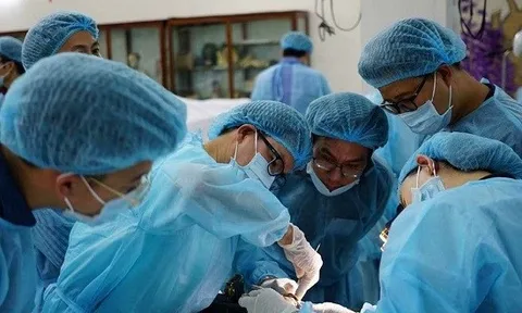 Chết oan vì... làm đẹp