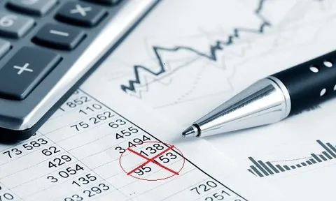 Lãnh đạo L61 ồ ạt thoái sạch vốn sau soát xét kết quả kinh doanh từ lãi thành lỗ