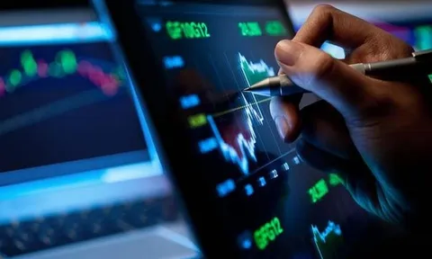 Những kịch bản nào có thể đến với VN-Index cuối năm 2022?