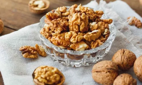 Thực phẩm nên ăn để duy trì năng lượng ngày Tết