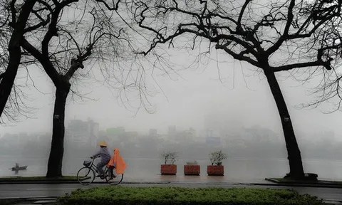 Miền Bắc âm u, mưa rét trước khi đón thêm đợt không khí lạnh mạnh vào chiều tối nay