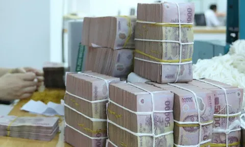 Soi lợi nhuận nghìn tỷ của ngân hàng thời Covid-19