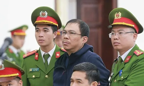 Doanh nhân phạm luật: Khi tỷ phú móc ngoặc quan tham (Bài 1)