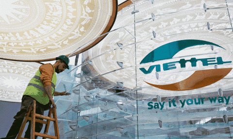 Chính biến tại Myanmar và cú sảy chân của Vietttel Global (VGI)