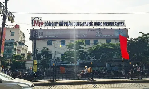 Dược Mediplantex sản xuất thuốc kém chất lượng, ôm quỹ đất khủng?