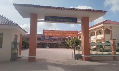 Hàng loạt bất thường tại gói thầu thuộc dự án xây dựng Trường Tiểu học Định Môn 2