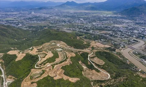 Loạt dự án 'băm nát' núi Chín Khúc ở Khánh Hòa (bài 4): Dự án mở rộng phía Tây Khu dân cư Đất Lành