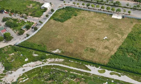 Dự án Eco Smart City Cổ Linh được rao bán ồ ạt trong khi vẫn là bãi đất trống