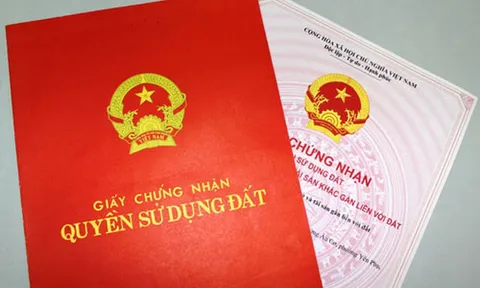 1 mảnh đất, 2 'giấy đỏ'