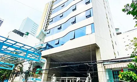 Nha Trang: Một công trình cố tình xây vượt 5 tầng