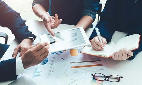 Thị trường chứng khoán Việt Nam có tăng nóng?