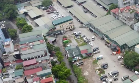 Kiểm điểm trách nhiệm dự án bãi đỗ xe 'treo' hơn chục năm, bãi xe tạm bát nháo