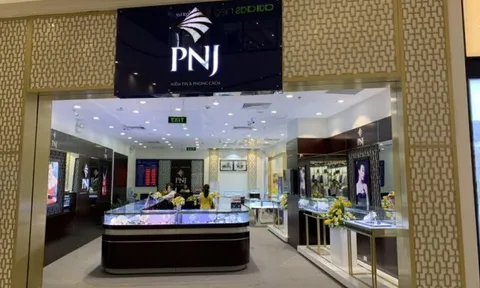 PNJ lỗ 32 tỷ đồng tháng 7