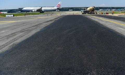 Doanh nghiệp lớn ngành xây dựng hàng không bị cảnh cáo vì chậm tiến độ dự án tại sân bay Nội Bài