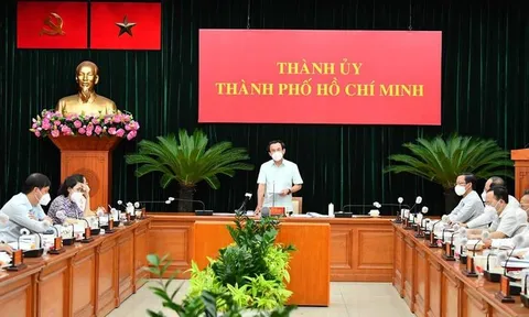 'Có thể TPHCM phải xin thêm 2 tuần để kiểm soát dịch…'