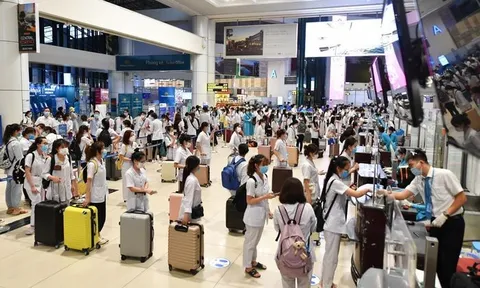 Đề xuất nối lại đường bay trong nước, người tiêm đủ vaccine COVID-19 đi lại không hạn chế