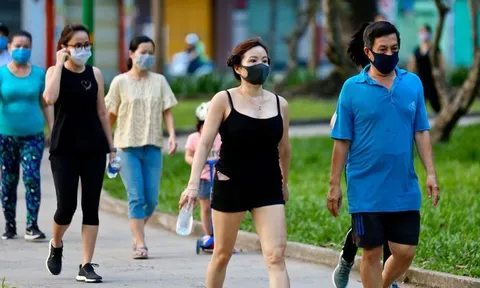 Quận 7 thí điểm cho người dân tập thể dục ngoài trời