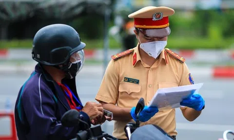 Công an TP.HCM đề xuất cấp giấy đi đường theo khung giờ
