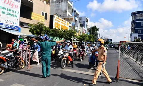 TP.HCM dự kiến tháo gỡ các chốt chặn, hàng rào trước 30-9