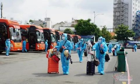 Chốt ba phương án đón người từ các tỉnh trở lại TP.HCM làm việc