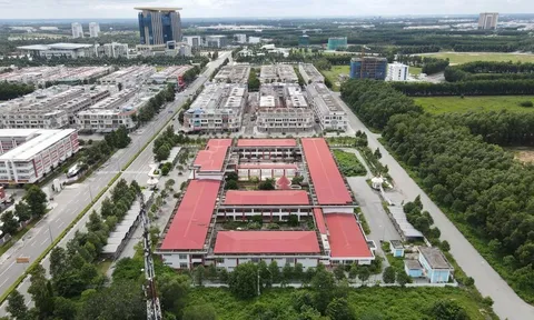 BECAMEX: Vốn, vay nợ… và dự án lùm xùm sổ đỏ