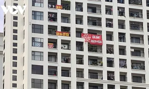 Chung cư Sunshine Garden: Chậm bàn giao sổ hồng, lối vào đang đi nhờ của dự án khác