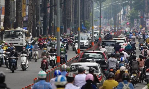 Sau 15/10, không phải là 'bình thường mới', TP.HCM sẽ tính toán trở về thời kỳ 'bình thường'