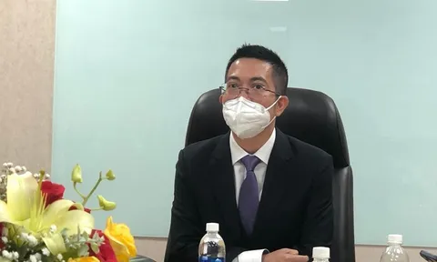 Thanh tra Ủy ban Chứng khoán Nhà nước đang làm việc với các công ty 'họ' Louis