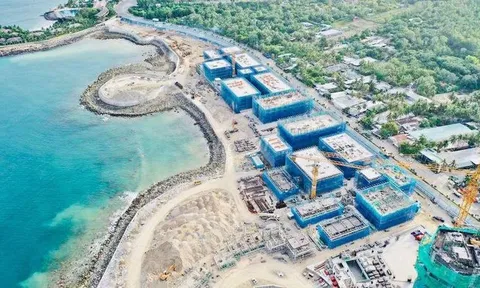 Từ điểm nóng lấp vịnh Nha Trang đến siêu dự án Vega City