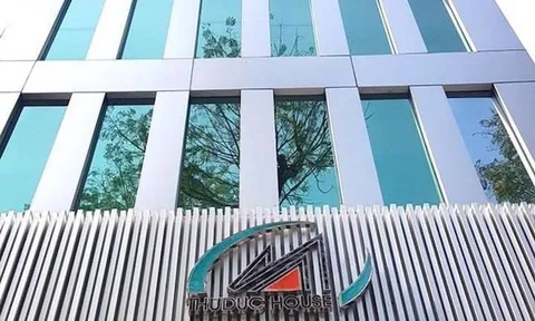 Ông chủ Thuduc House, tập đoàn vừa bị đưa cổ phiếu vào diện kiểm soát đặc biệt là ai?
