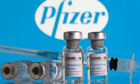 Việt Nam đề nghị Pfizer hợp tác sản xuất thuốc điều trị Covid-19