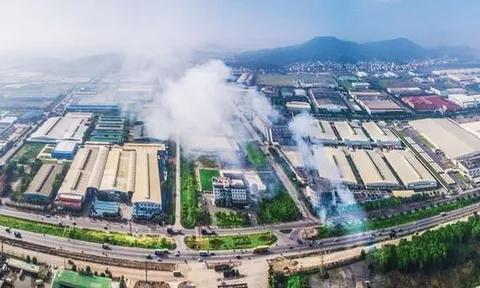 Lợi nhuận quý 3 nhóm bất động sản công nghiệp phân hóa sâu sắc, cổ phiếu còn tiềm năng?