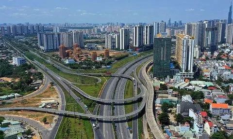 Cần tăng tỉ lệ điều tiết cho TP.HCM lên 23%