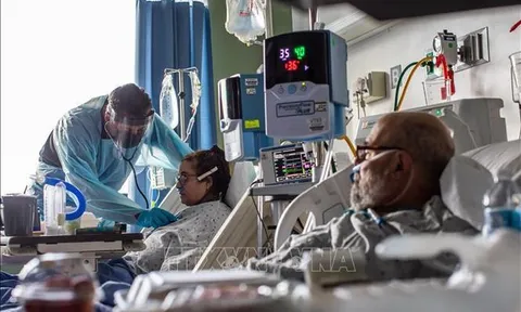 CDC Mỹ: Nguy cơ tái nhiễm SARS-CoV-2 gấp 5 lần cao nếu không tiêm vaccine