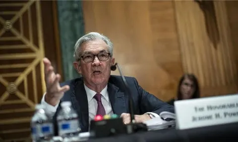 FED giữ nguyên lãi suất cơ bản lần thứ 13 liên tiếp