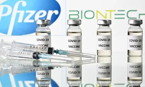 Chiều 9/11: Gần 3 triệu liều vaccine phòng COVID-19 Pfizer, Moderna về Việt Nam; nhiều tỉnh tiếp tục tăng F0 trong cộng đồng
