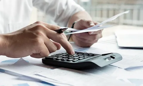 Lãi vay ăn mòn lợi nhuận của mã đang nóng