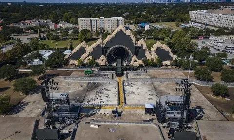 'Thảm họa' đêm nhạc của Travis Scott: Thêm một nữ sinh qua đời