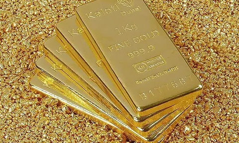 Giá vàng vào cầu tăng sốc
