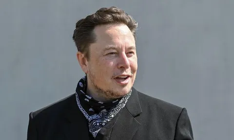 Elon Musk bán gần 7 tỷ USD cổ phiếu Tesla trong một tuần