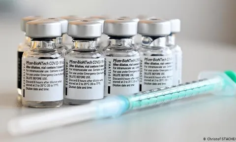 Phát hiện đáng ngại về mức kháng thể 6 tháng sau tiêm vaccine COVID-19